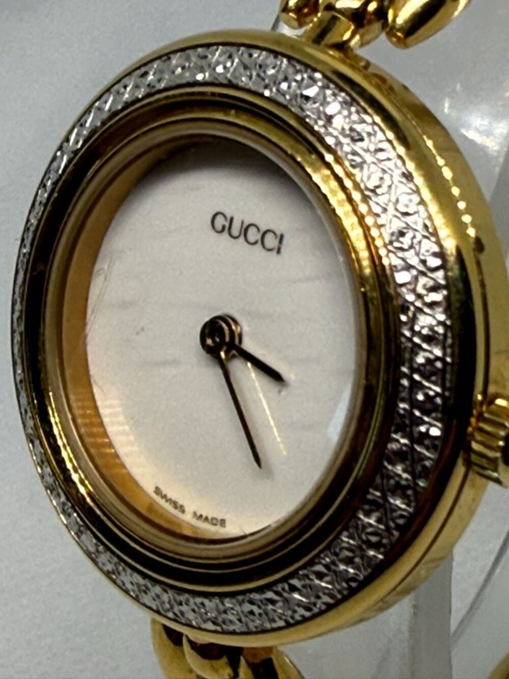 Gucci 11/12.2 Women Gold Plate Diamond Bezel White Dial Swiss Watch + Bezel - Picture 9 of 16